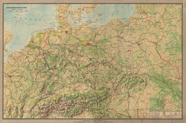 Ausführliche alte Deutschlandkarte, die Straßen, Autobahnen und geografische Merkmale zeigt, mit Text oben und unten.