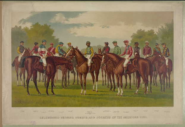 Gruppe von Menschen auf Pferden auf einer grünen Wiese mit Bäumen und einem blauen Himmel, mit Text unten: "Feier der siegreichen Pferde und Jockeys des American Turf".